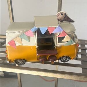 The Spring Shop Yellow and Cream Metal Camper Van